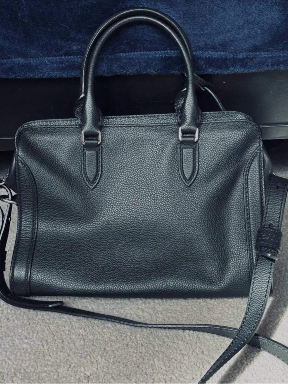 Alexander McQueen Padlock Skull Bag - Picture 4 of 4